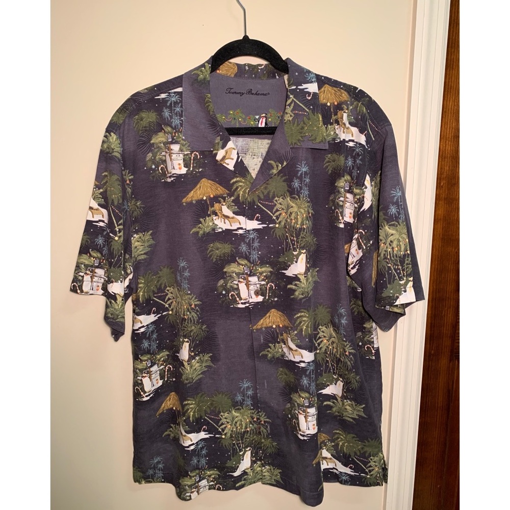 Tommy Bahama | Y2K Penguin Christmas Button Down